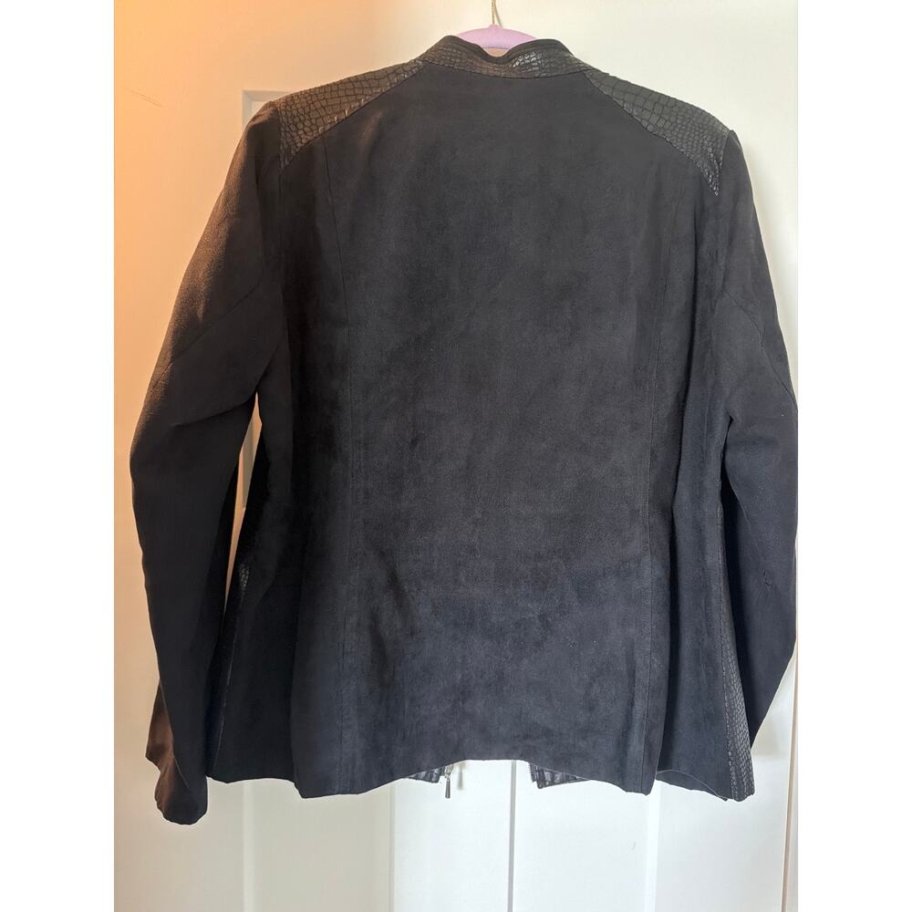 Studio Works Jacket - Picture 4 of 4